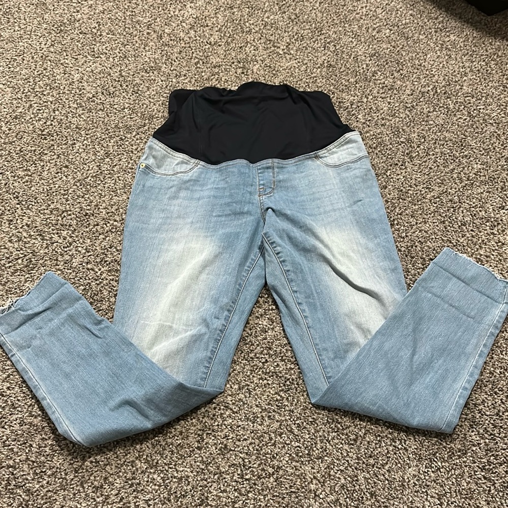 Maternity jeggings